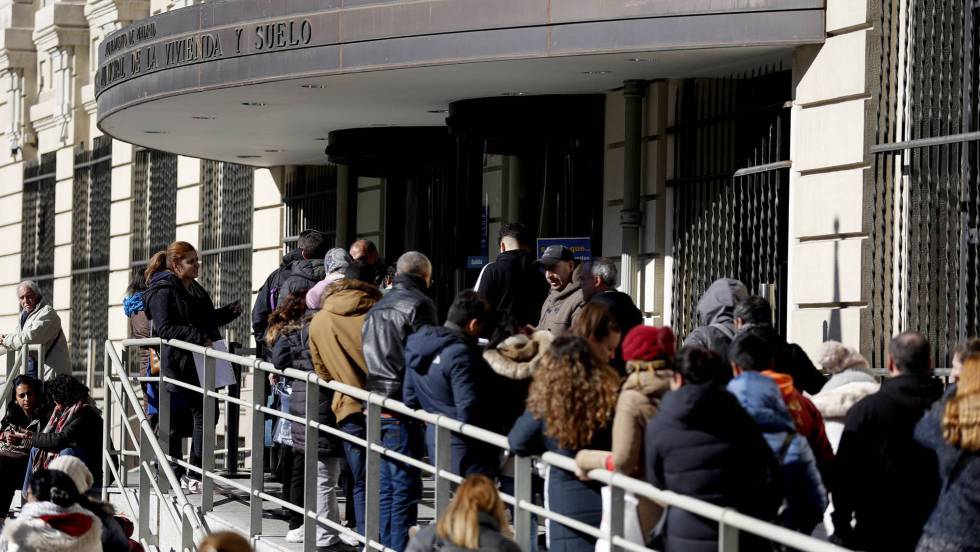30.000 personas para acceder a 288 viviendas en alquiler en Madrid