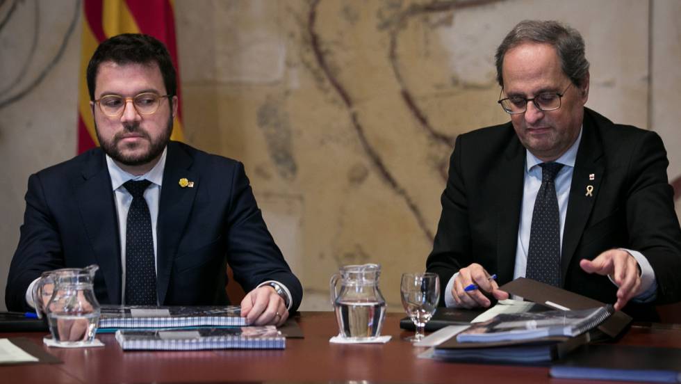 En la foto, Aragonés y Torra durante el Consejo de Gobierno de hoy.