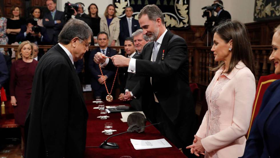 Sergio Ramírez dedica su Premio Cervantes a “los nicaragüenses asesinados estos días por reclamar justicia” 1524483394_187823_1524484581_noticia_fotograma