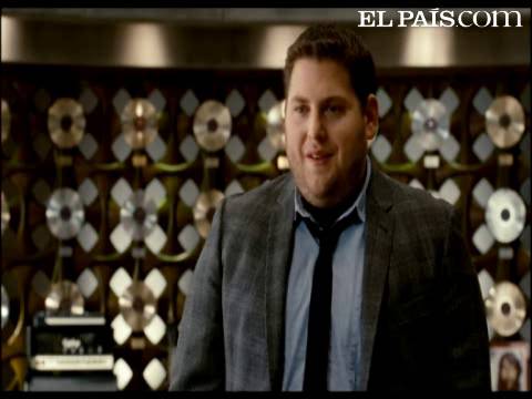 Escena De La Pelicula Todo Sobre Mi Desmadre Con El Cantante Puff Daddy Cultura El Pais