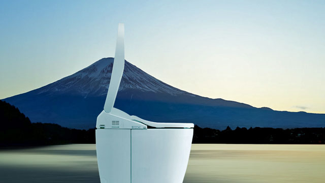 tormenta embotellamiento Banquete Japón exhibe sus baños inteligentes para convencer al mercado internacional  | Vídeos | EL PAÍS