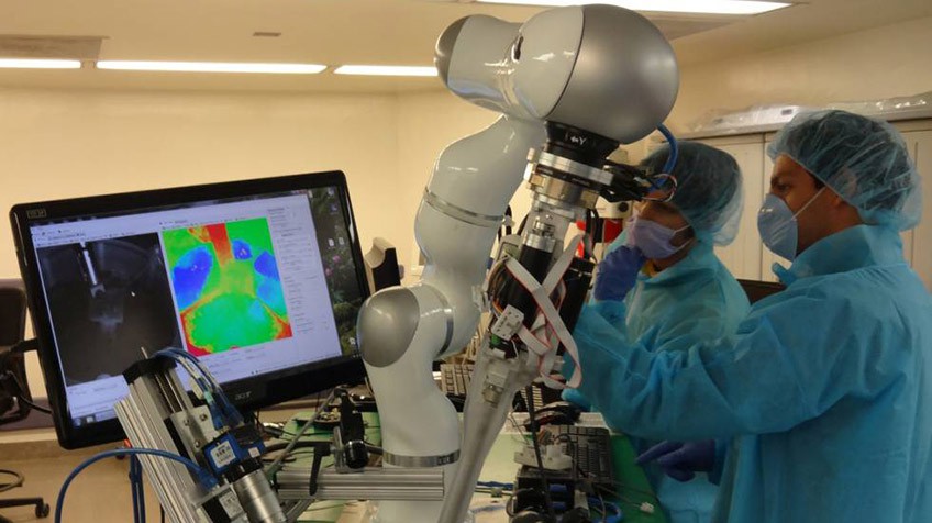 Este robot cirujano opera tejidos blandos sin intervención humana | Ciencia  | EL PAÍS