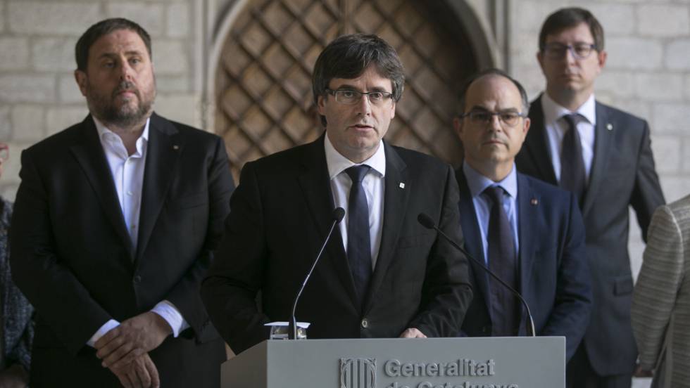 Las mentiras de Puigdemont  En una democracia las autoridades no pueden mentir impunemente a la ciudadanía 1505920628_019009_1505924493_noticia_fotograma