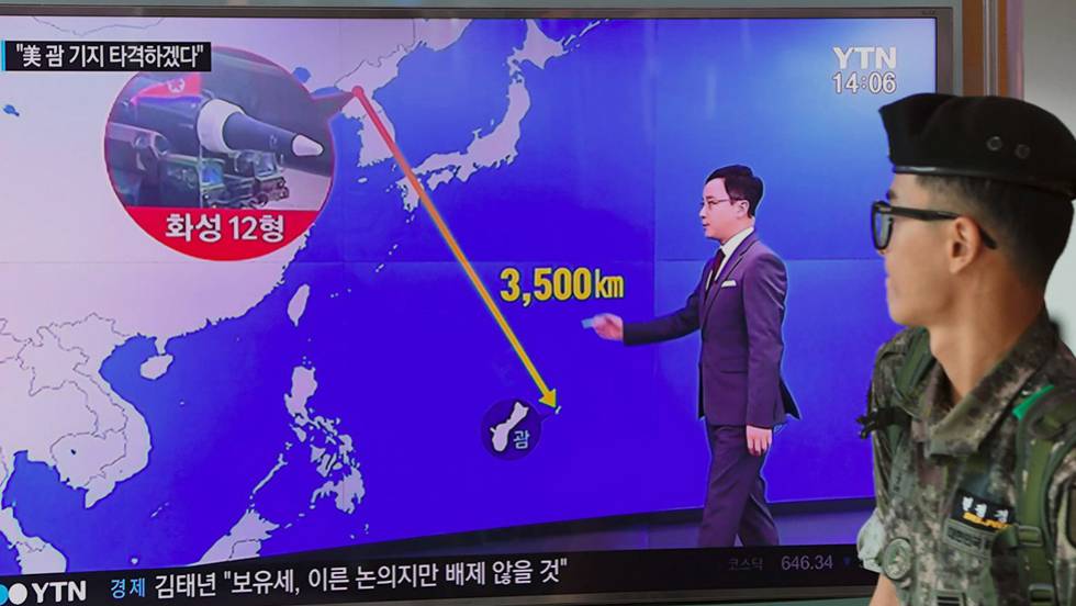 Corea del Norte amenaza con lanzar cuatro misiles hacia Guam este mes  El Ejército del país asiático dice que el plan estará  1502332555_399087_1502357485_noticia_fotograma