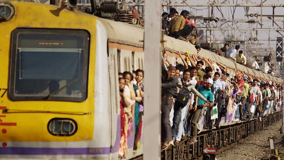 Los trenes de la ‘muerte’ de Bombay 1517227059_212594_1517228463_noticia_fotograma