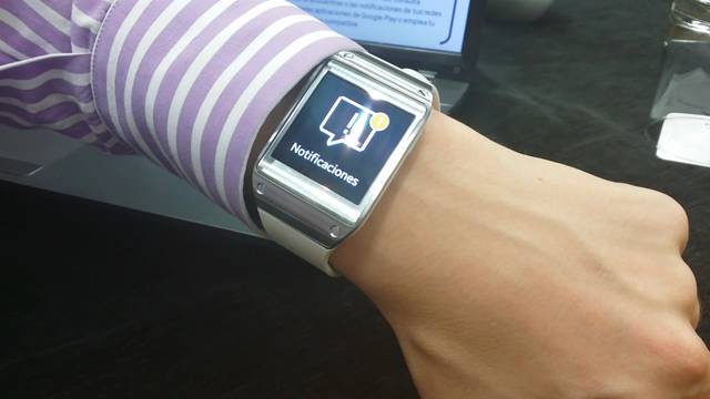 El reloj Galaxy Gear se conecta a las tabletas | Tecnología | EL PAÍS